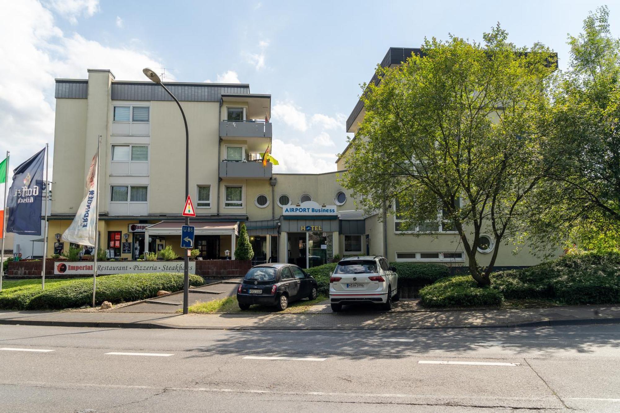 科隆机场商业酒店 外观 照片